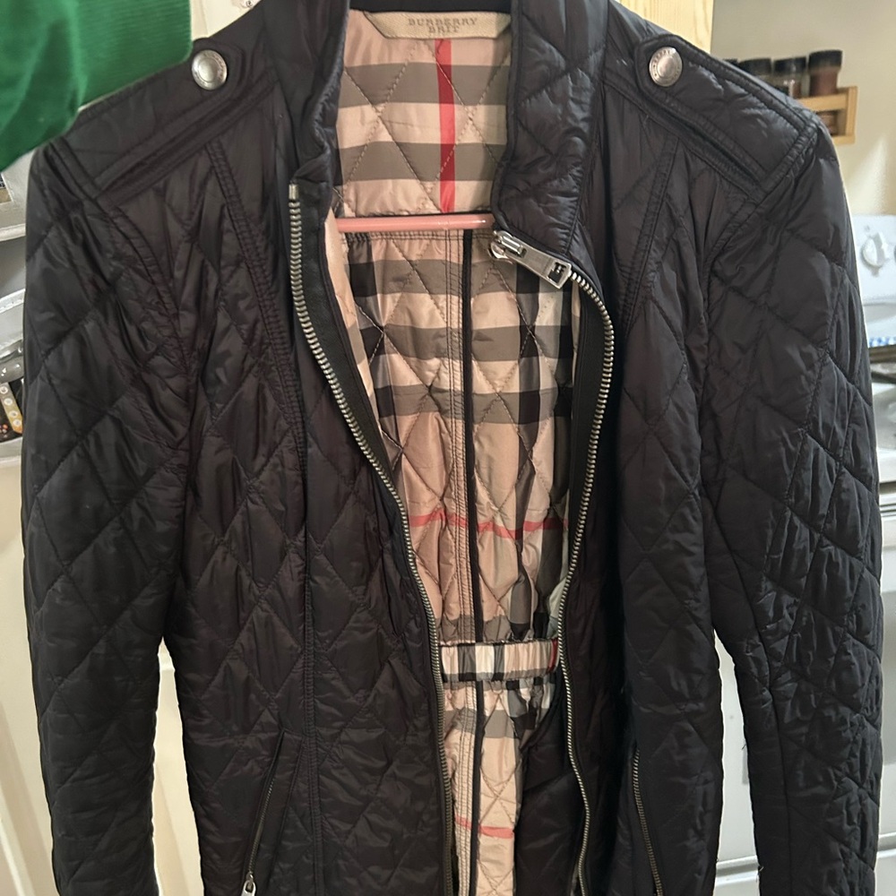 Burberry Black Quilted Puffer Jacket s/m